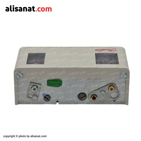 پرشر سوئیچ KP15 دانفوس یک سوئیچ دهنده دو جانبه برای حد بالا و پایین فشار است که در تاسیسات و چیلر ها کاربرد فراوانی دارد